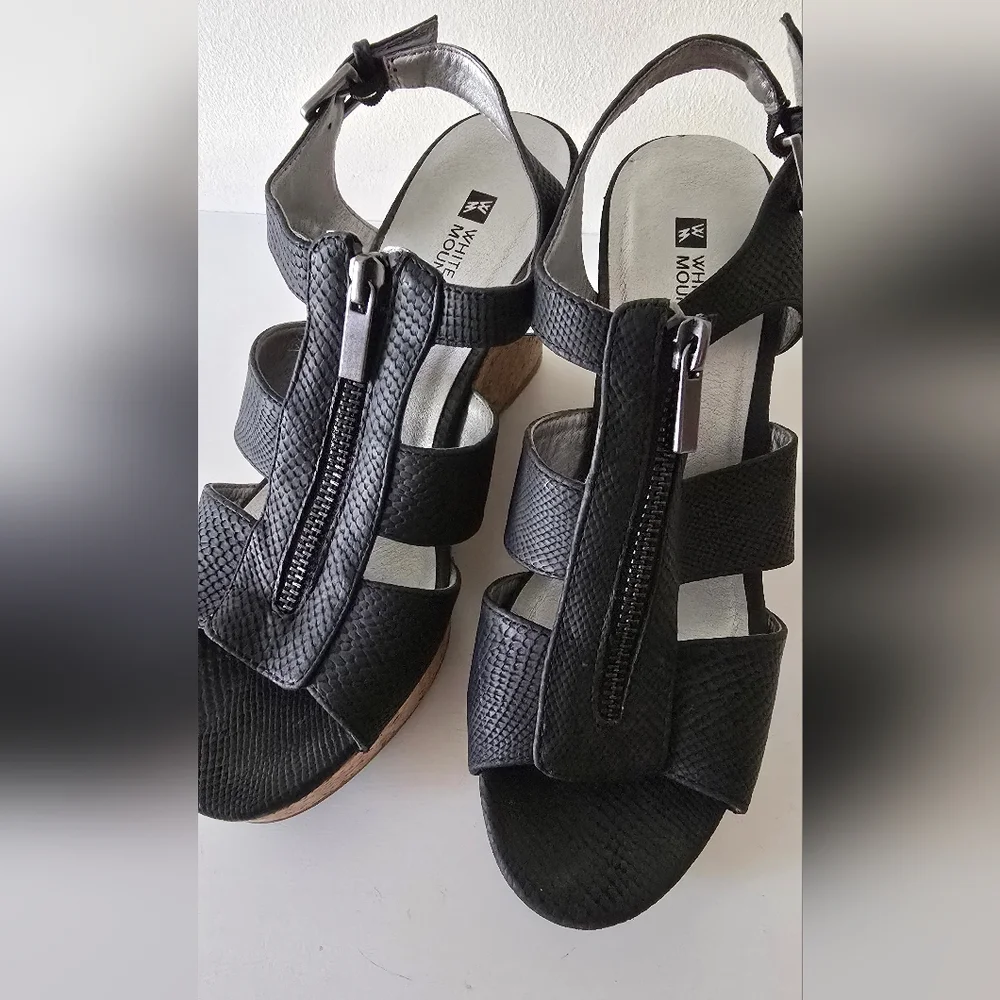 White Mountain Black Zip-Front Cork Wedge Sandals – Size 8.5